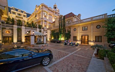 "LIFE IN MONACO"..... EXTREME LUXURY