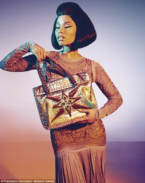 2424963800000578-2879143-image-a-100_1418912137042