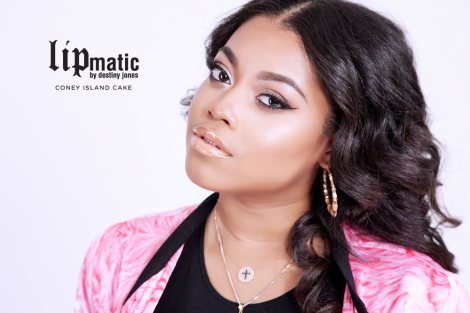 Coney_Island_Cake_lipmatic_model_02