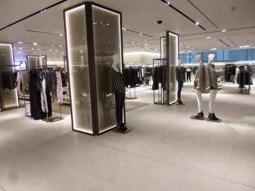 20121205_Zaraflag-012_1333_1000